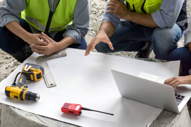 Best Custom Concrete Contractor  in Slinger, WI
