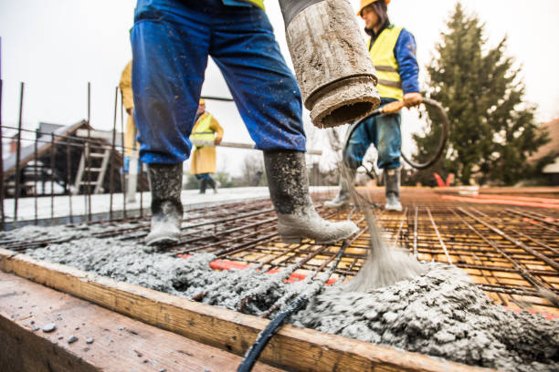 Best Concrete Patio Contractor  in Slinger, WI